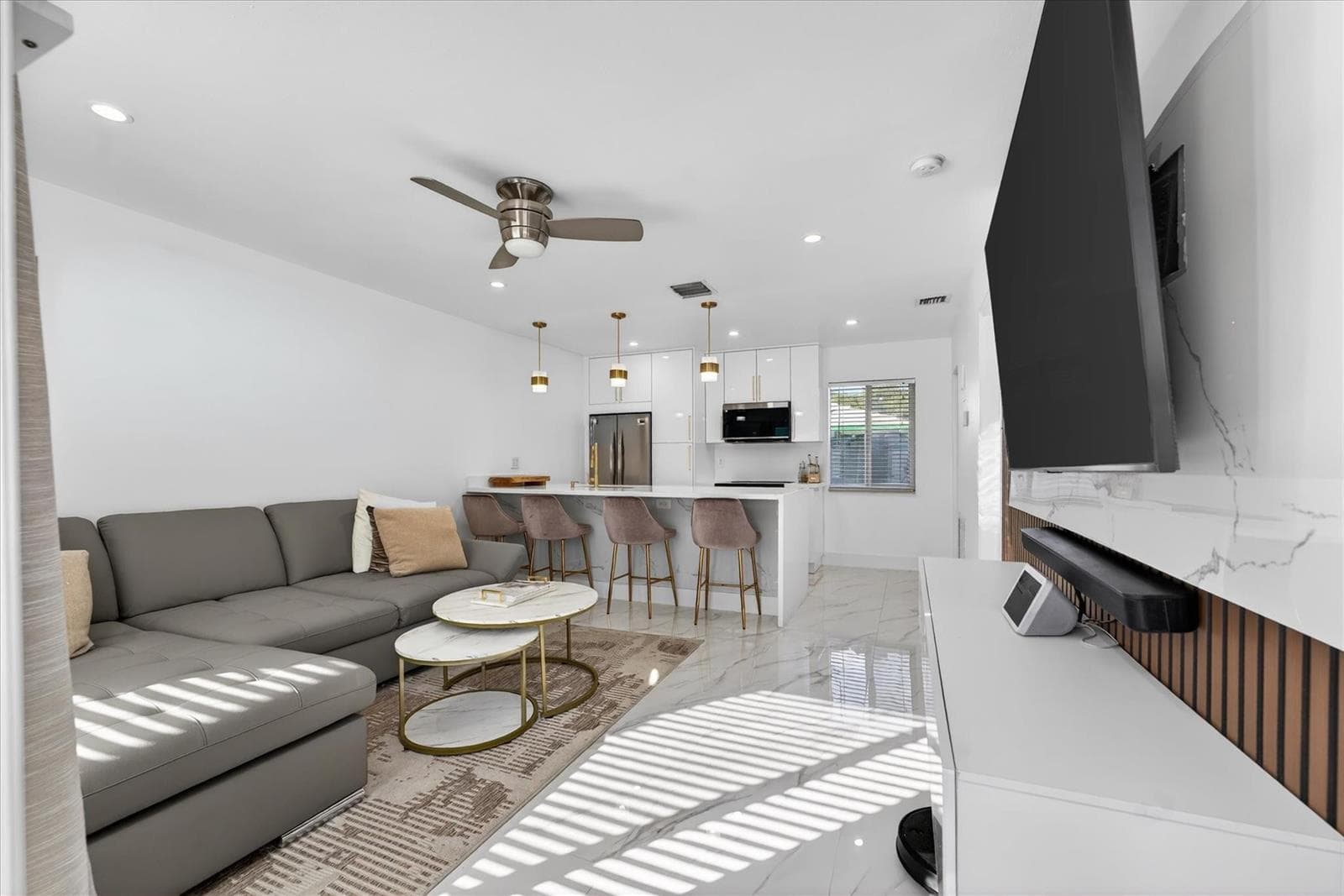 883 NE 33rd Street, Oakland Park, FL 33334 — zdjęcie 4