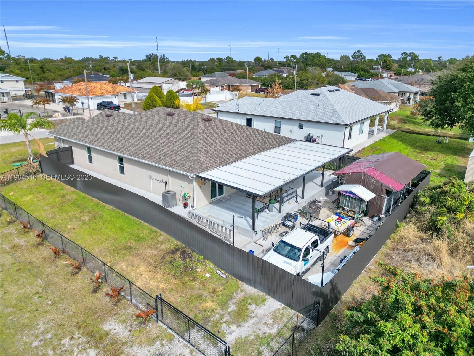 2707 2nd St SW, Other City - In The State Of Florida, FL 33976 — zdjęcie 5