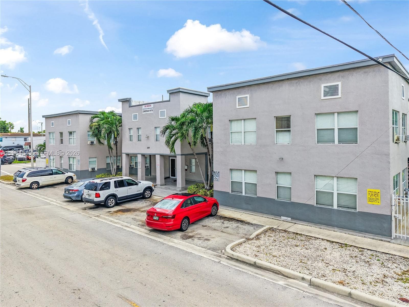 508 W 1st Ave, Hialeah, FL 33010