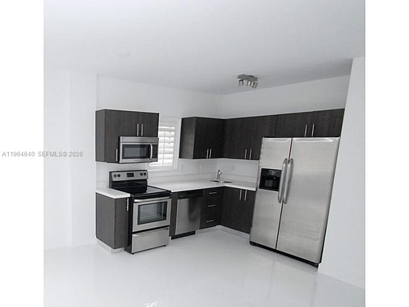 1255 PENNSYLVANIA AV # 102, Miami Beach, FL 33139
