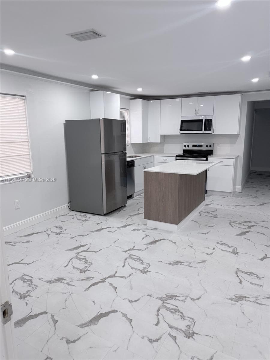 6829 SW 25th St, Miami, FL 33155 — zdjęcie 3
