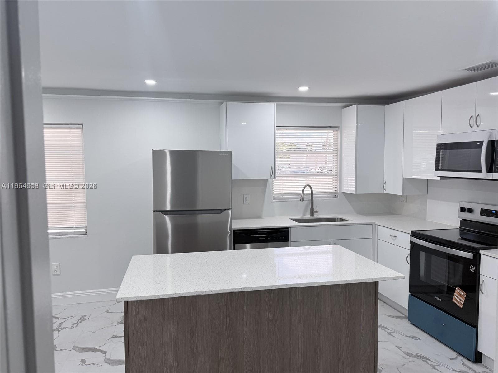 6829 SW 25th St, Miami, FL 33155 — zdjęcie 4