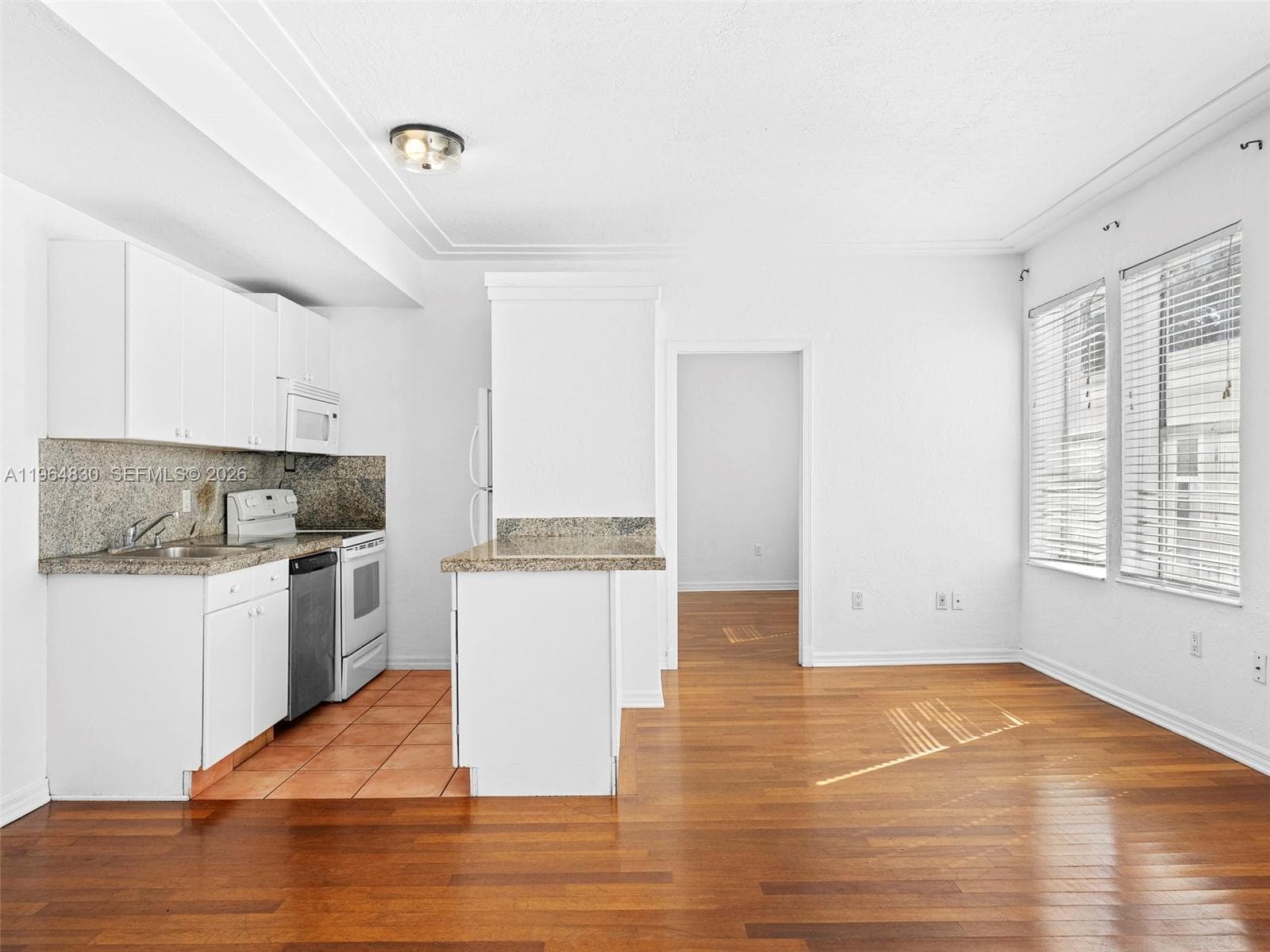 1027 Pennsylvania Ave # 206, Miami Beach, FL 33139