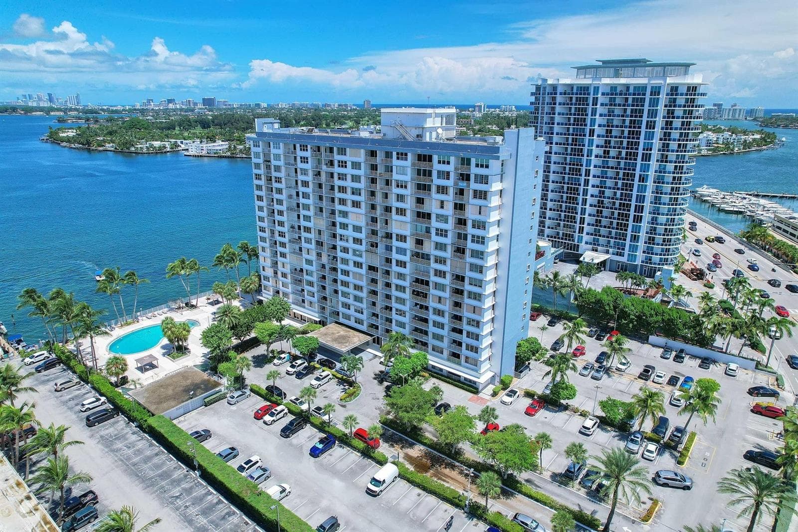 1865 79th Street Causeway # 11-N, North Bay Village, FL 33141 — zdjęcie 2