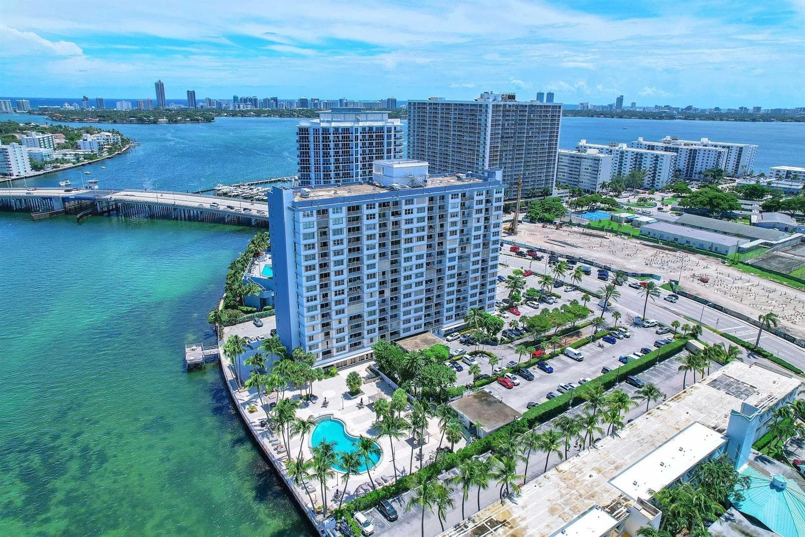 1865 79th Street Causeway # 11-N, North Bay Village, FL 33141 — zdjęcie 4