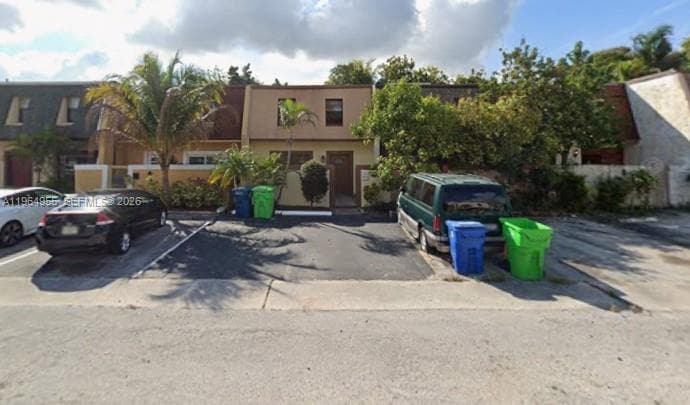 5966 NW 24th Ct, Sunrise, FL 33313 — zdjęcie 4