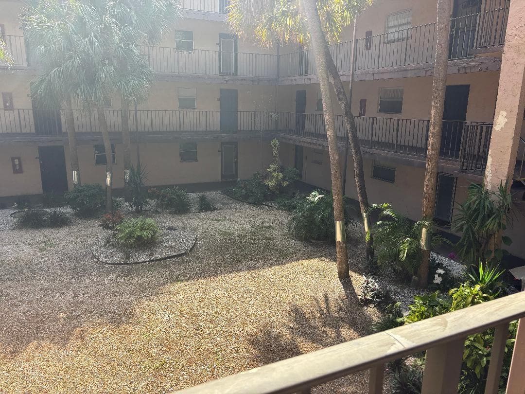 2840 Somerset Drive # 206, Lauderdale Lakes, FL 33311 — zdjęcie 2