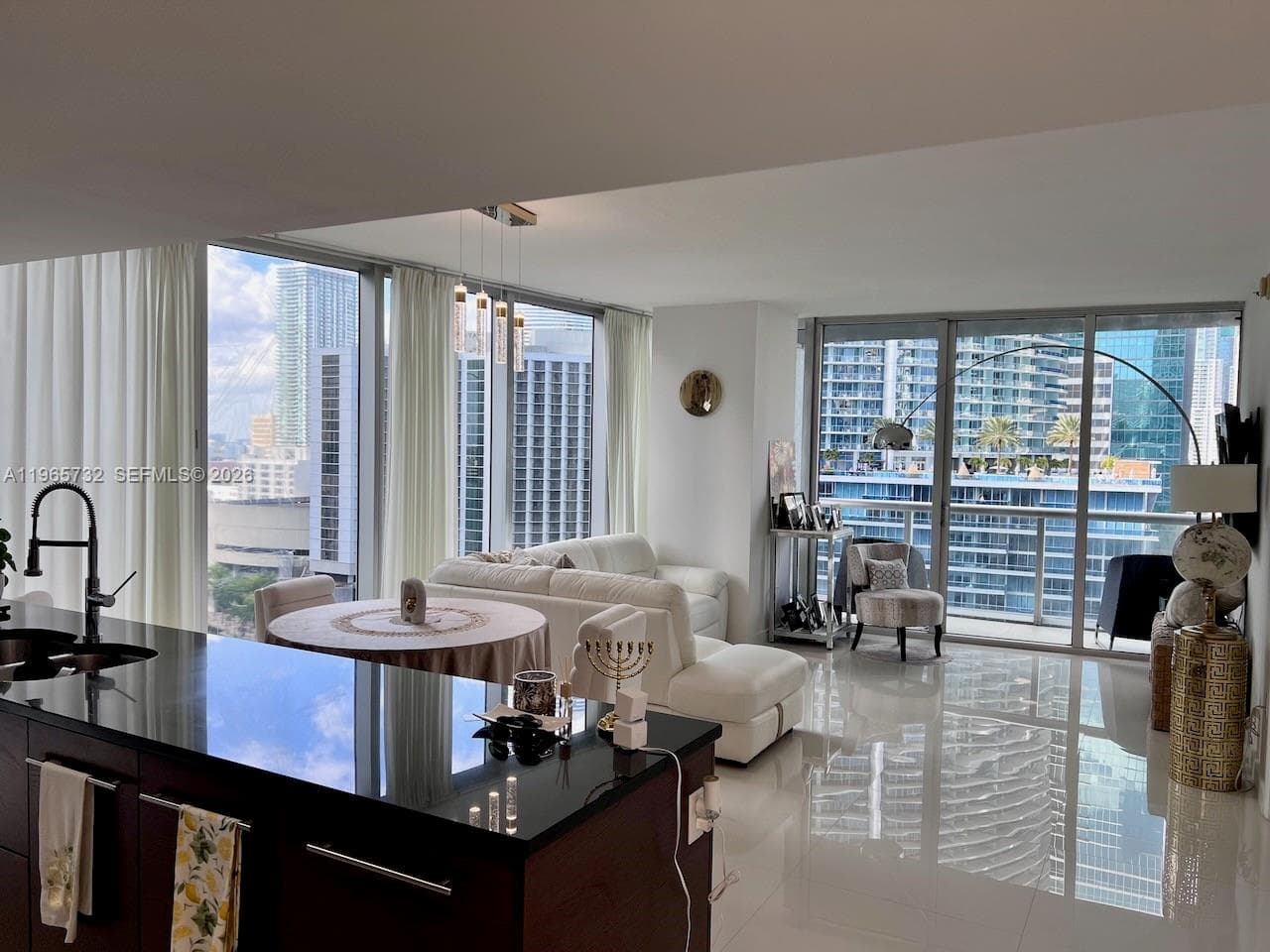 475 Brickell Ave # 1715, Miami, FL 33131 — zdjęcie 4