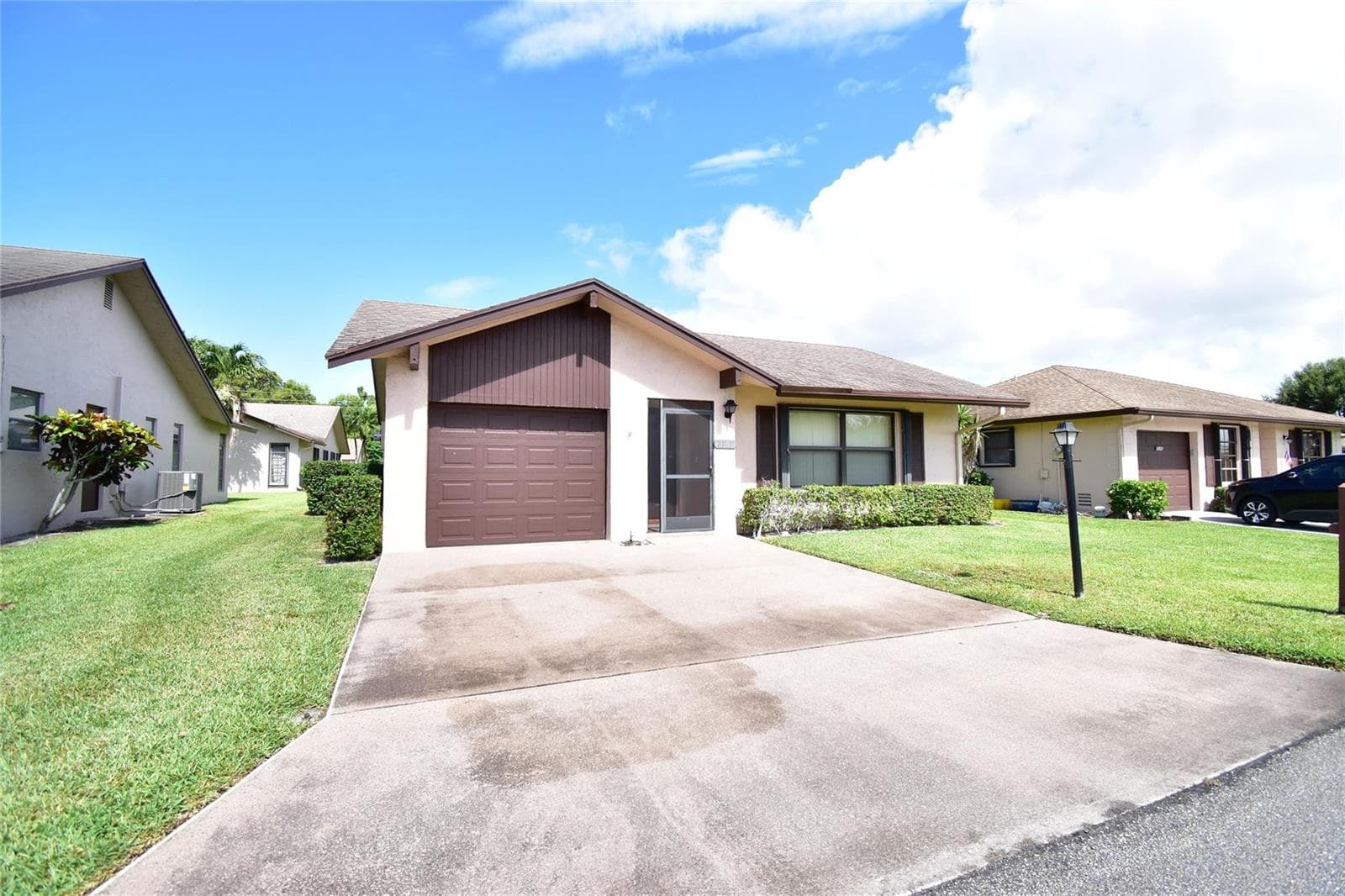3305 Silver Buttonwood Drive, FL 33463 — zdjęcie 4