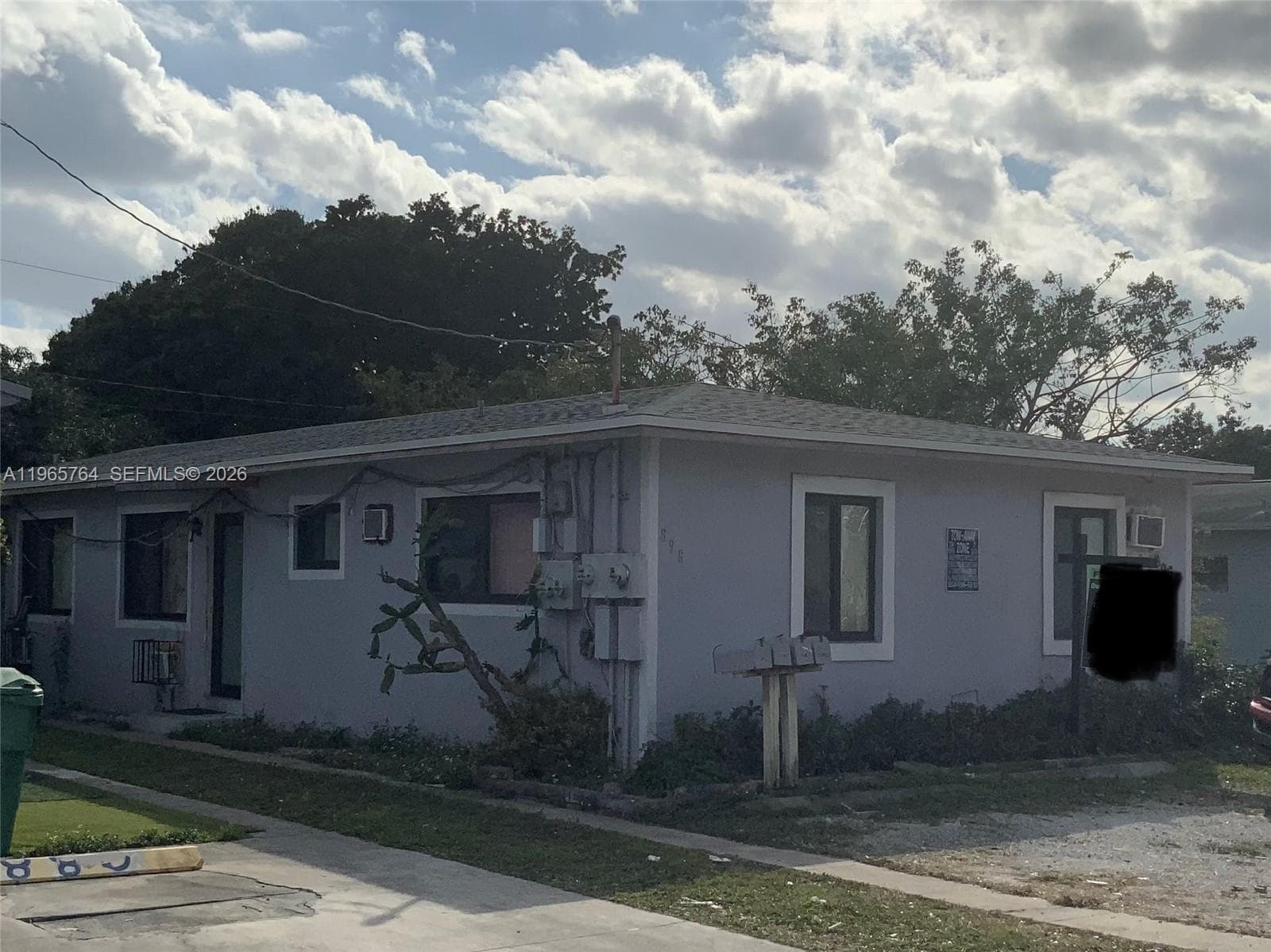 896 NW 103rd St, Miami, FL 33150 — zdjęcie 2
