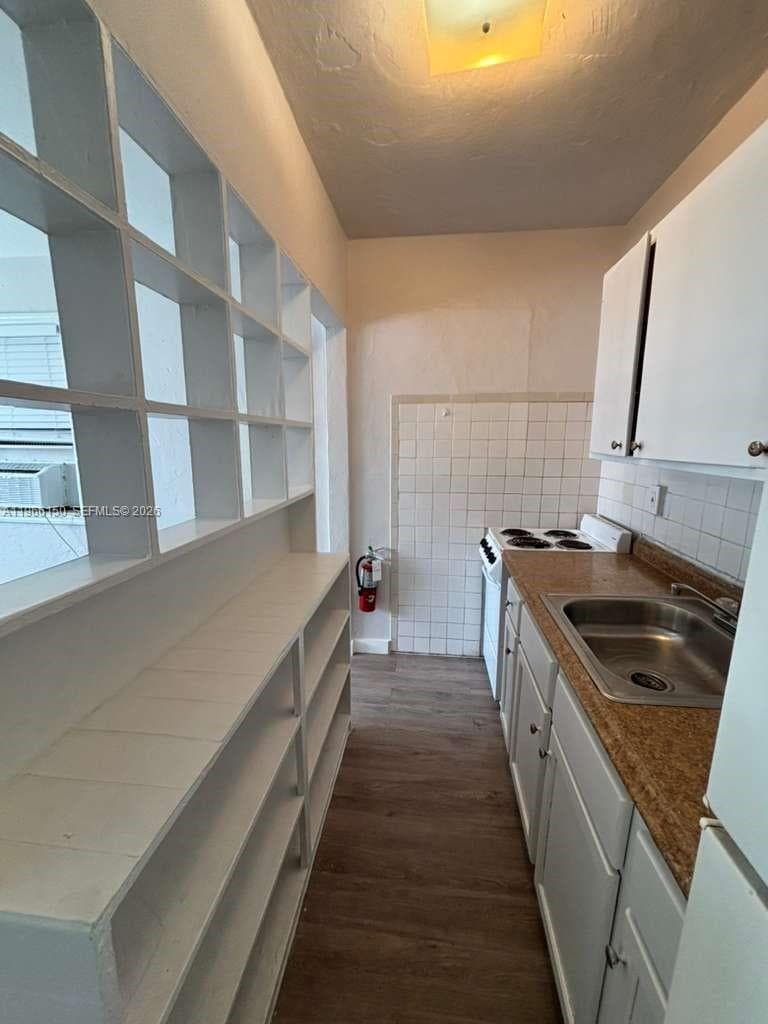 301 Sharar Ave # 4, Opa-Locka, FL 33054 — zdjęcie 5