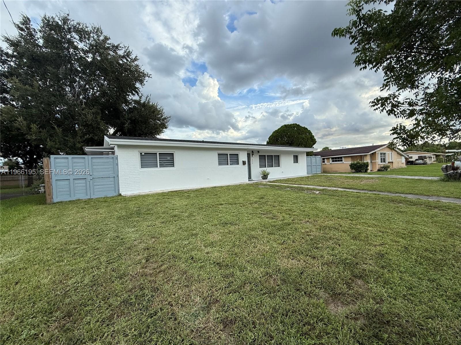 1950 NW 190th Ter, Miami Gardens, FL 33056 — zdjęcie 2
