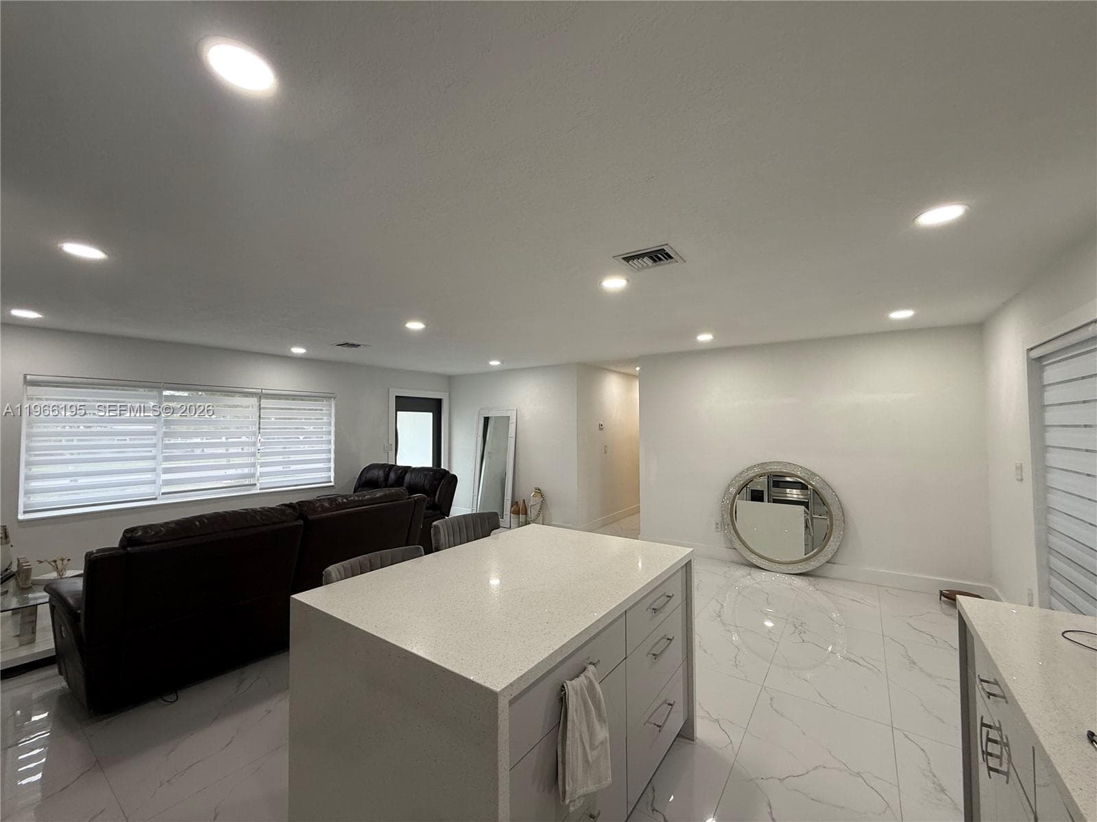 1950 NW 190th Ter, Miami Gardens, FL 33056 — zdjęcie 5
