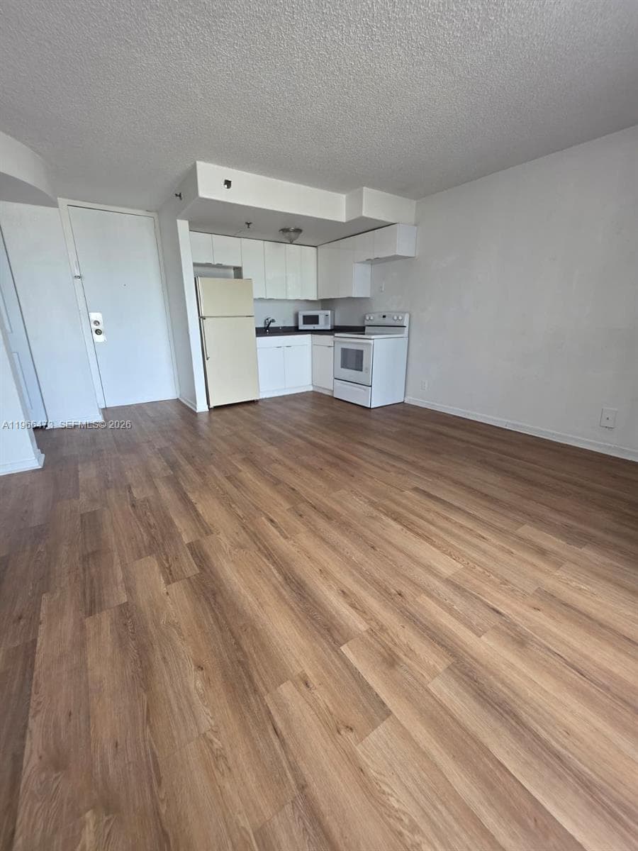 16450 NW 2nd Ave # 214, Miami, FL 33169 — zdjęcie 3