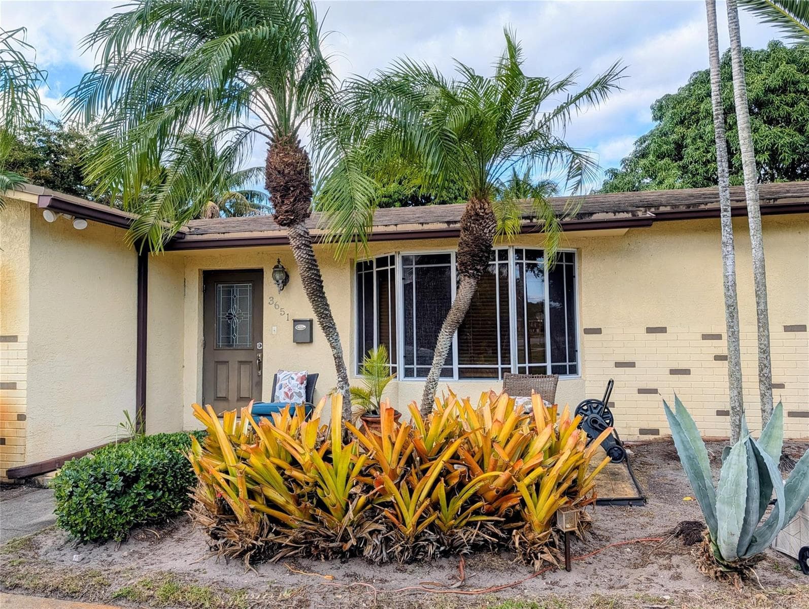 3651 NW 29th Street, Lauderdale Lakes, FL 33311 — zdjęcie 2