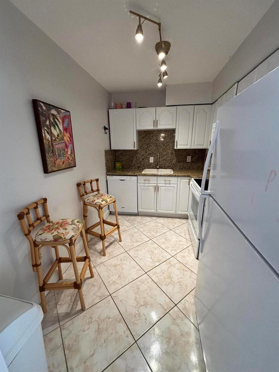 510 Prosperity Farms Road # 8b, North Palm Beach, FL 33408 — zdjęcie 3