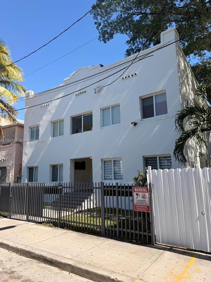 337 SW 10th Ave, Miami, FL 33130