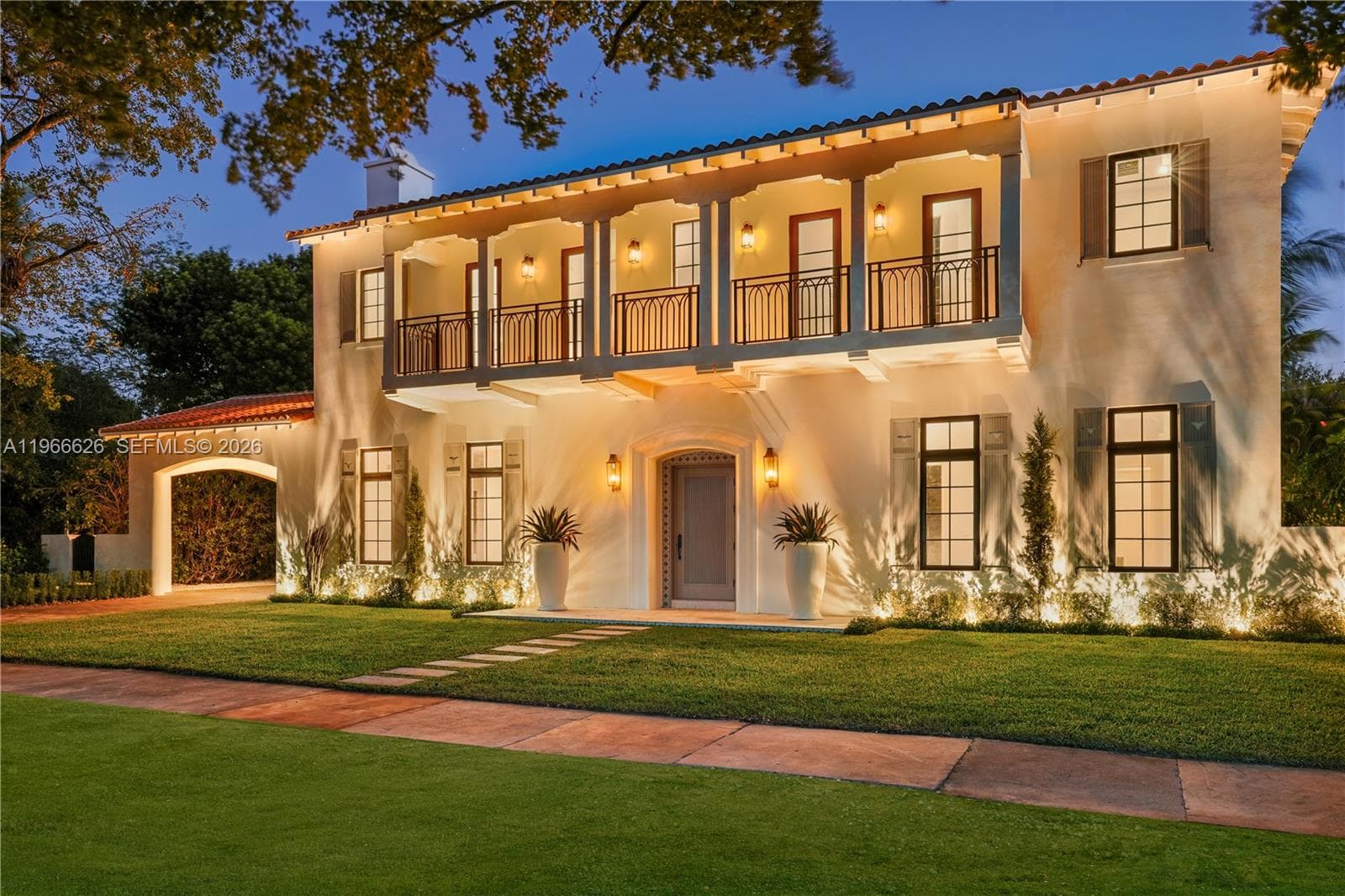 1514 Consolata Ave, Coral Gables, FL 33146 — zdjęcie 2