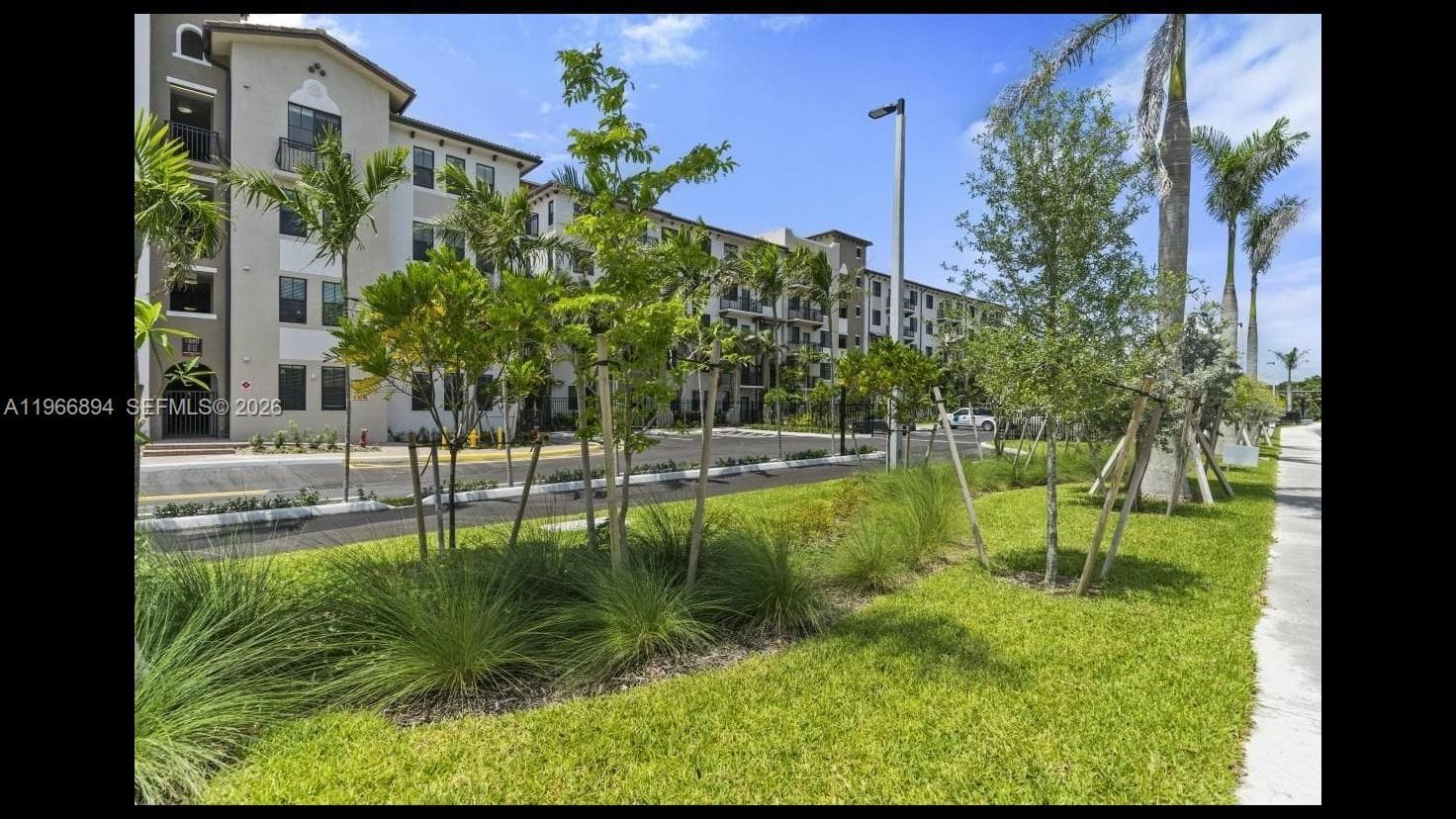 7850 Pasadena Blvd # B1, Pembroke Pines, FL 33024 — zdjęcie 2
