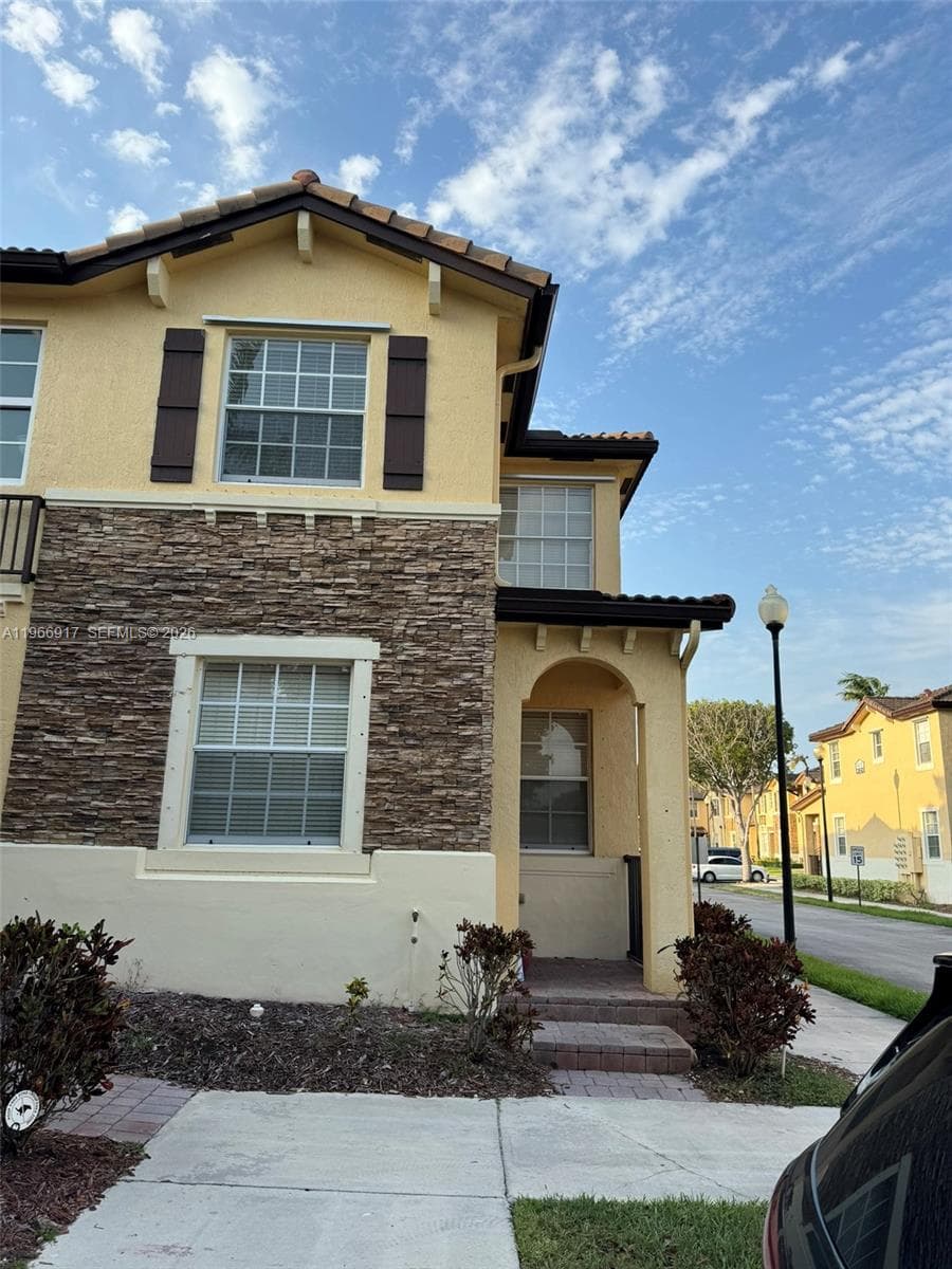 9257 SW 227th St # 11, Cutler Bay, FL 33190 — zdjęcie 3