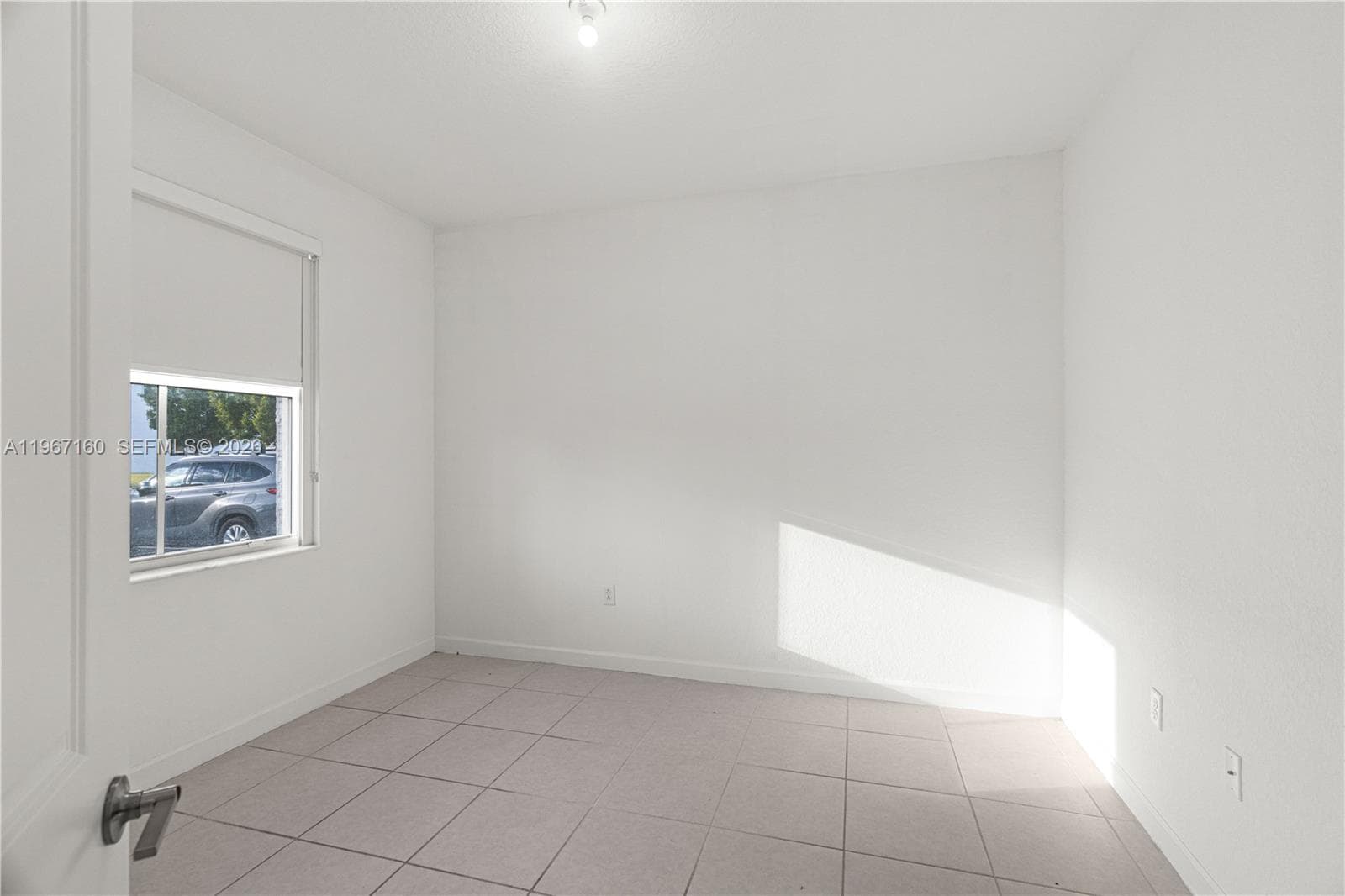 12121 NW 23rd Ct, Miami, FL 33167 — zdjęcie 4