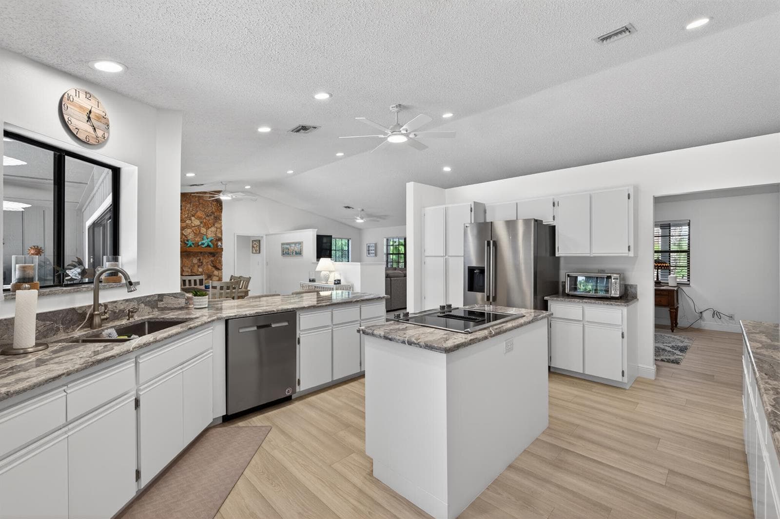 8166 N 155th Place, Palm Beach Gardens, FL 33418 — zdjęcie 5