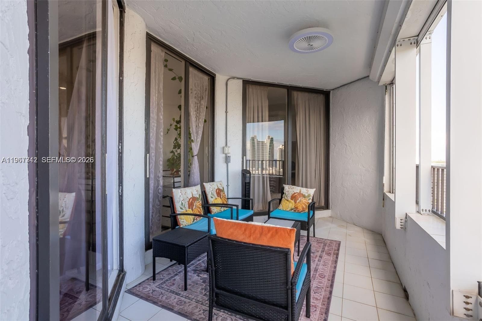 300 Three Islands Blvd # PH3A, Hallandale Beach, FL 33009 — zdjęcie 4