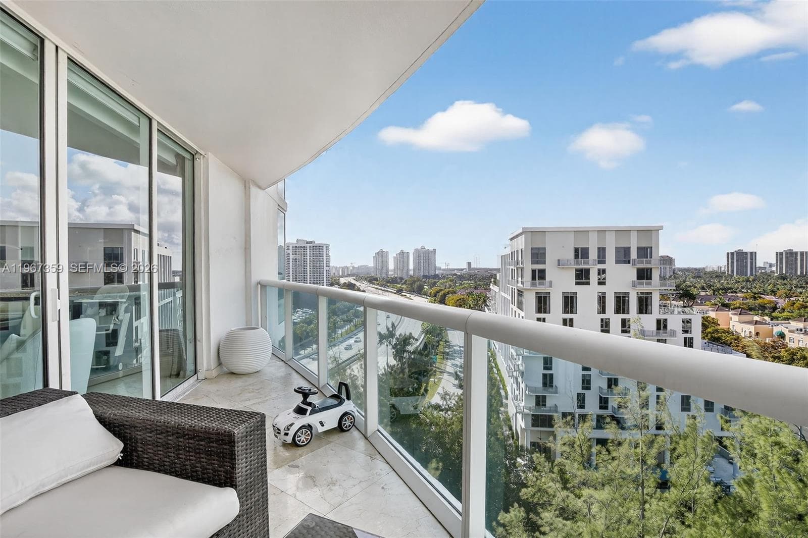 19400 Turnberry Way # 1012, Aventura, FL 33180 — zdjęcie 2
