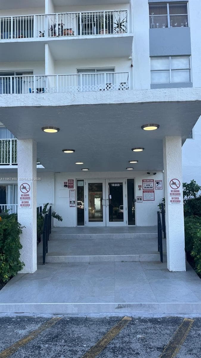 16465 NE 22nd Ave # 514, North Miami Beach, FL 33160 — zdjęcie 2