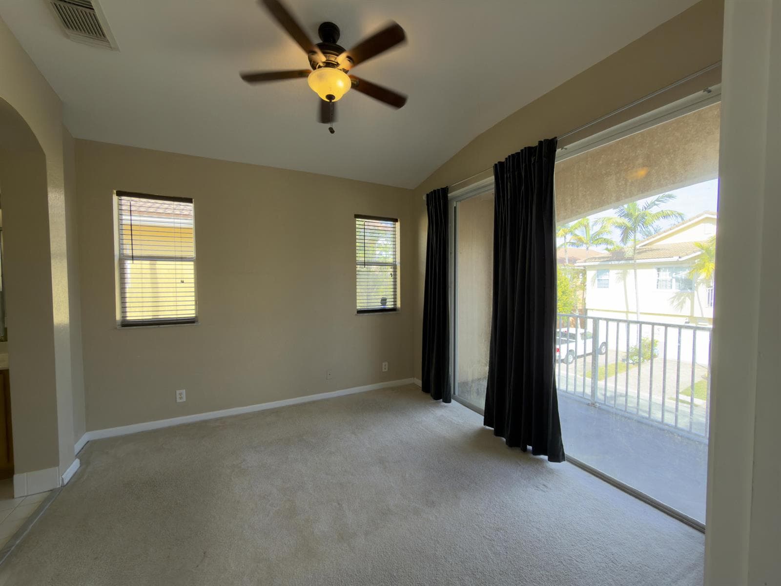 1712 Carvelle Drive, Riviera Beach, FL 33404 — zdjęcie 4