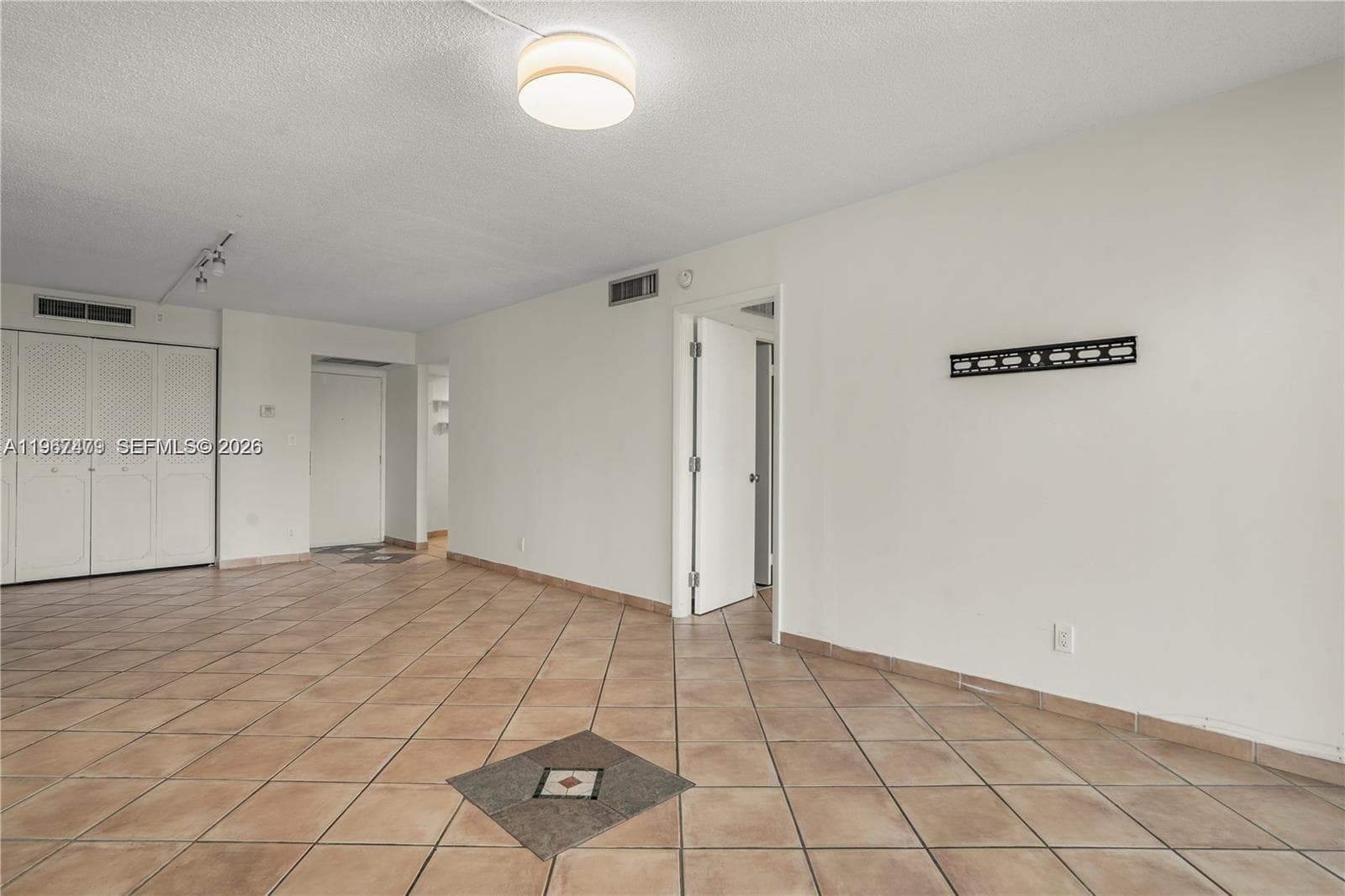 20500 W Country Club Dr # 607, Aventura, FL 33180 — zdjęcie 4