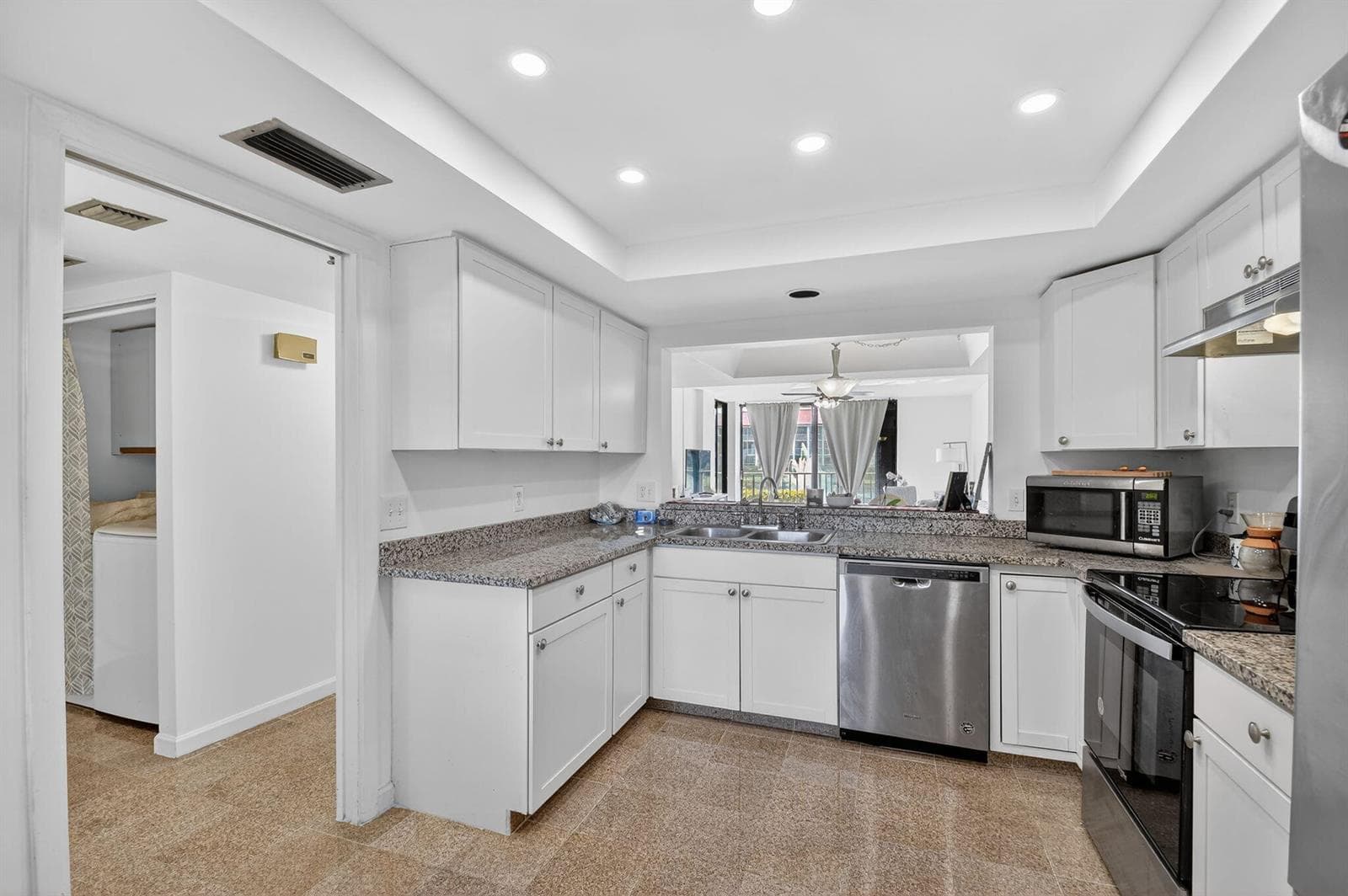 7030 Half Moon Circle # 117, Hypoluxo, FL 33462 — zdjęcie 3