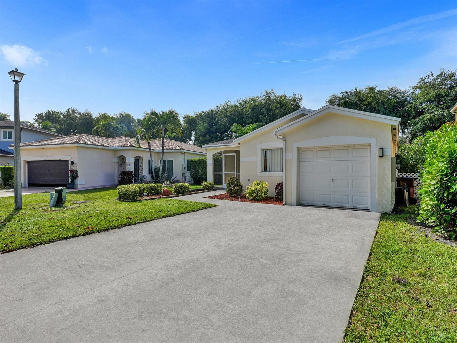 1245 SW 46th Way, Deerfield Beach, FL 33442 — zdjęcie 3