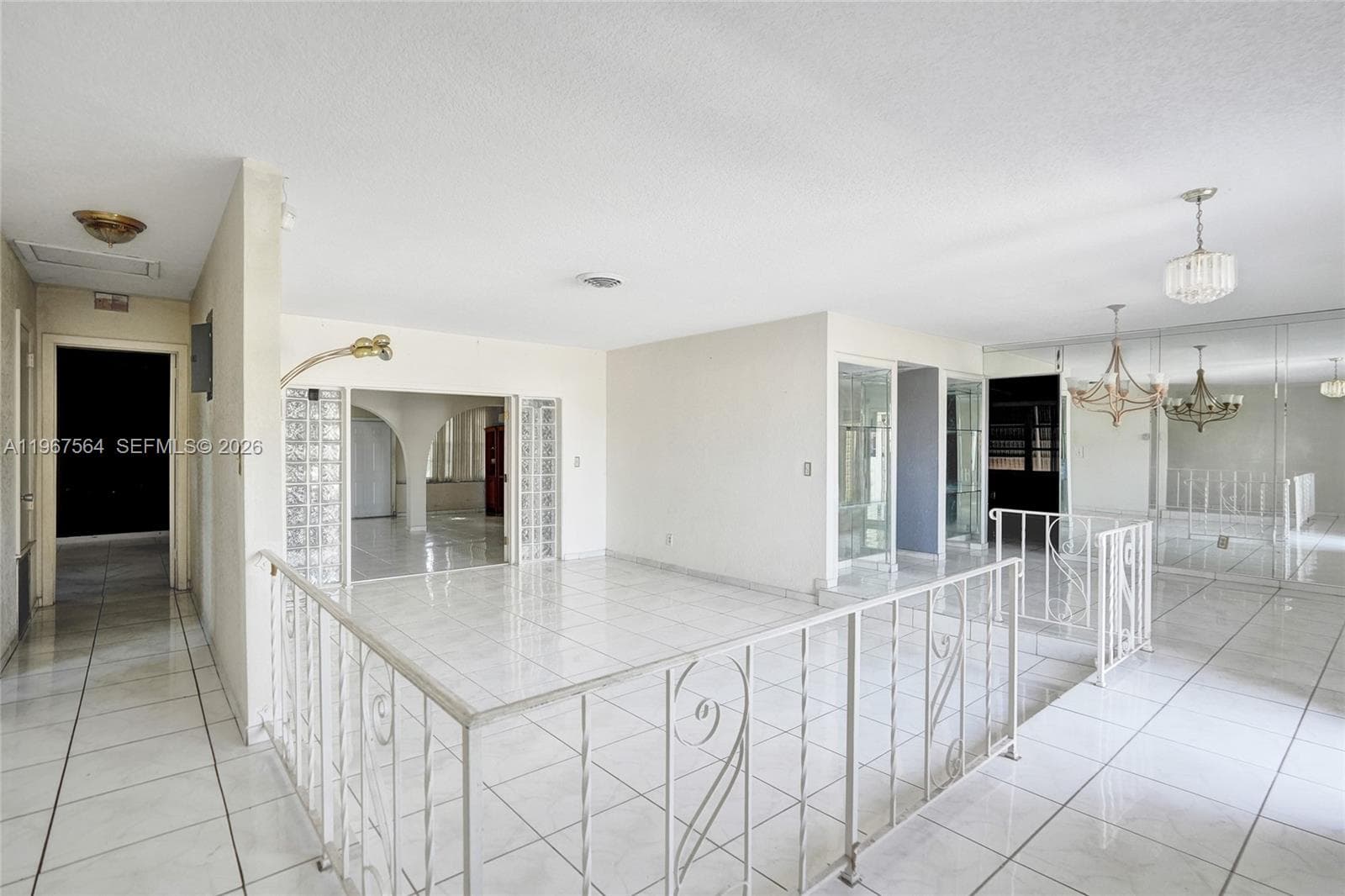 4966 NW 39th St, Lauderdale Lakes, FL 33319 — zdjęcie 3