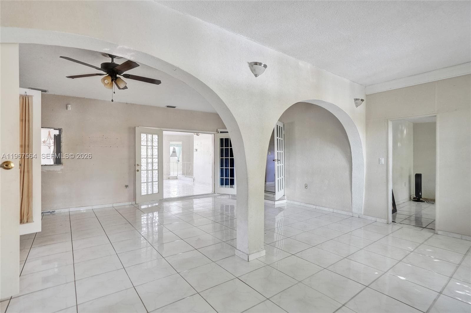 4966 NW 39th St, Lauderdale Lakes, FL 33319 — zdjęcie 5