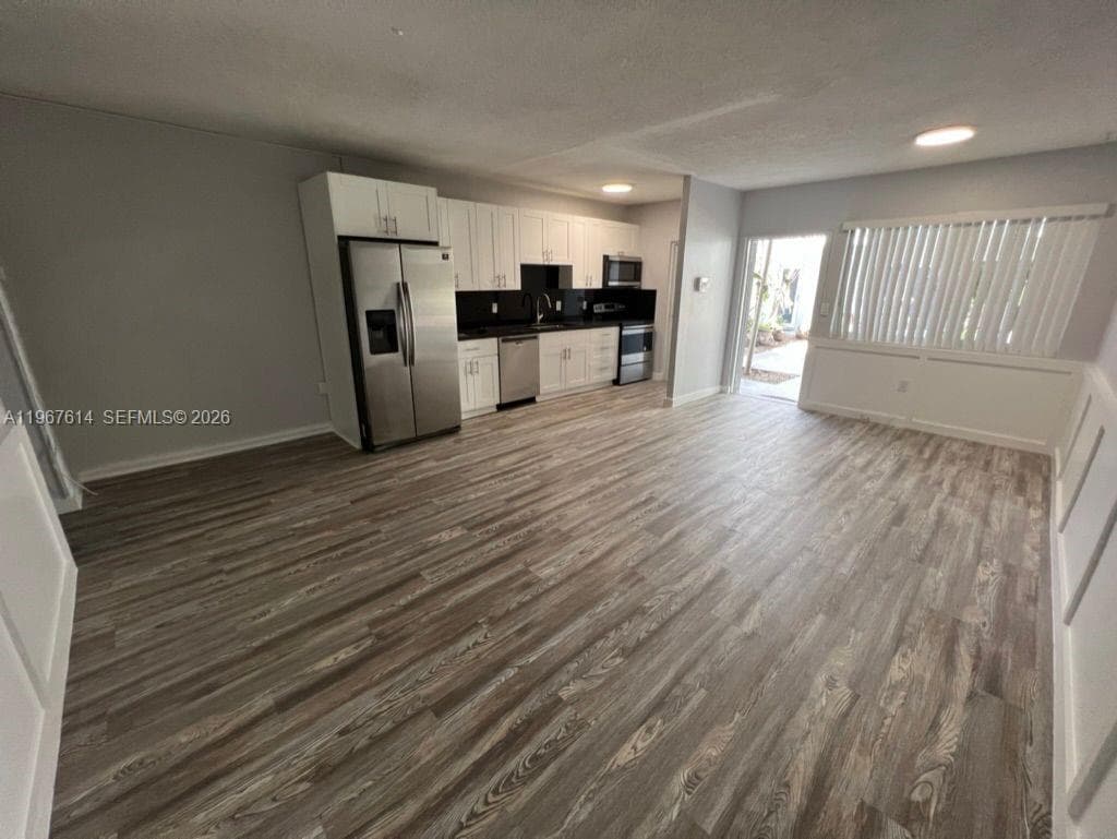 2430 NE 135th St # 105, North Miami, FL 33181 — zdjęcie 5