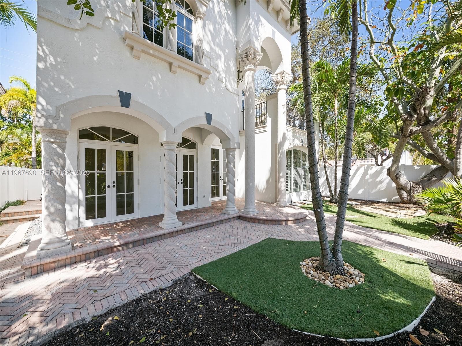 827 SE 2nd Ct, Fort Lauderdale, FL 33301 — zdjęcie 2