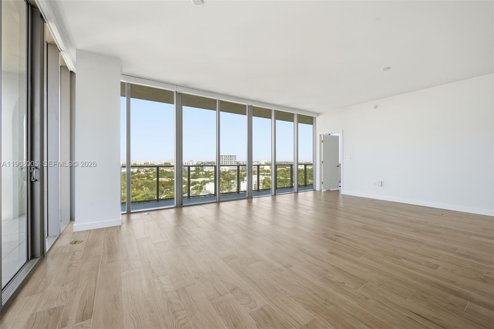2678 Tigertail Ave # 1501, Miami, FL 33133 — zdjęcie 5