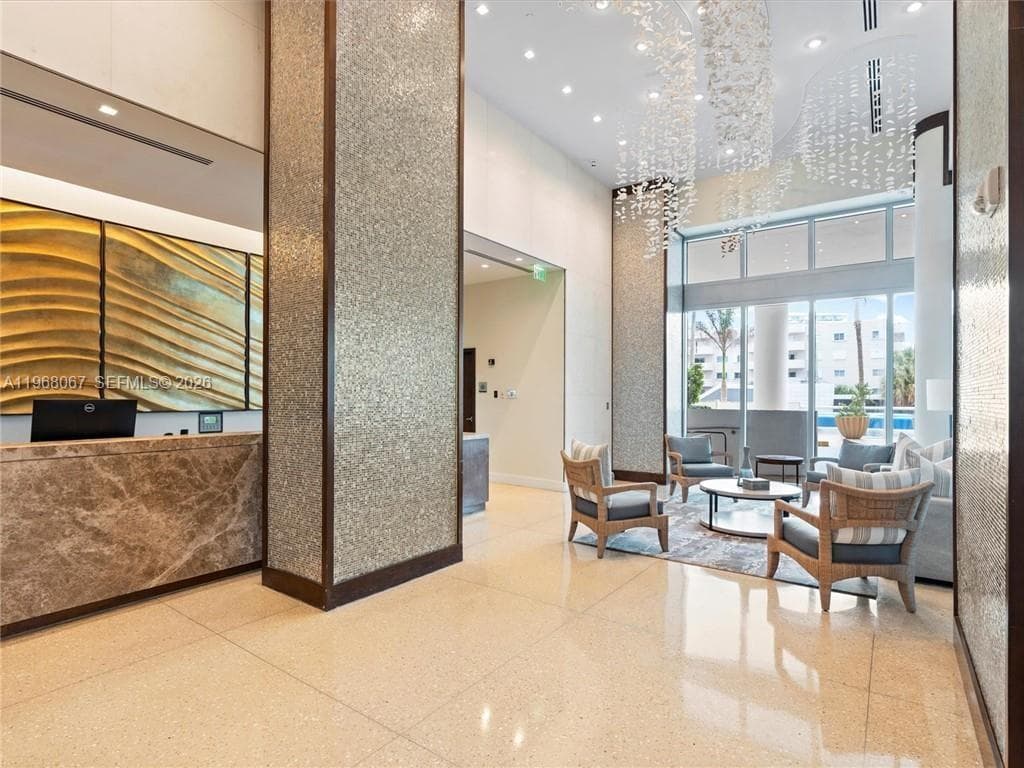 6799 Collins Ave # 301, Miami Beach, FL 33141 — zdjęcie 3