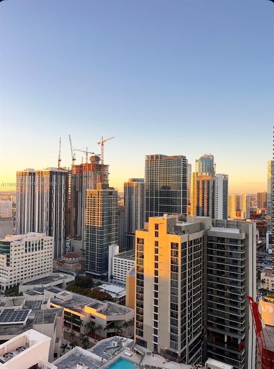 253 NE 2nd St # 3903, Miami, FL 33132 — zdjęcie 3