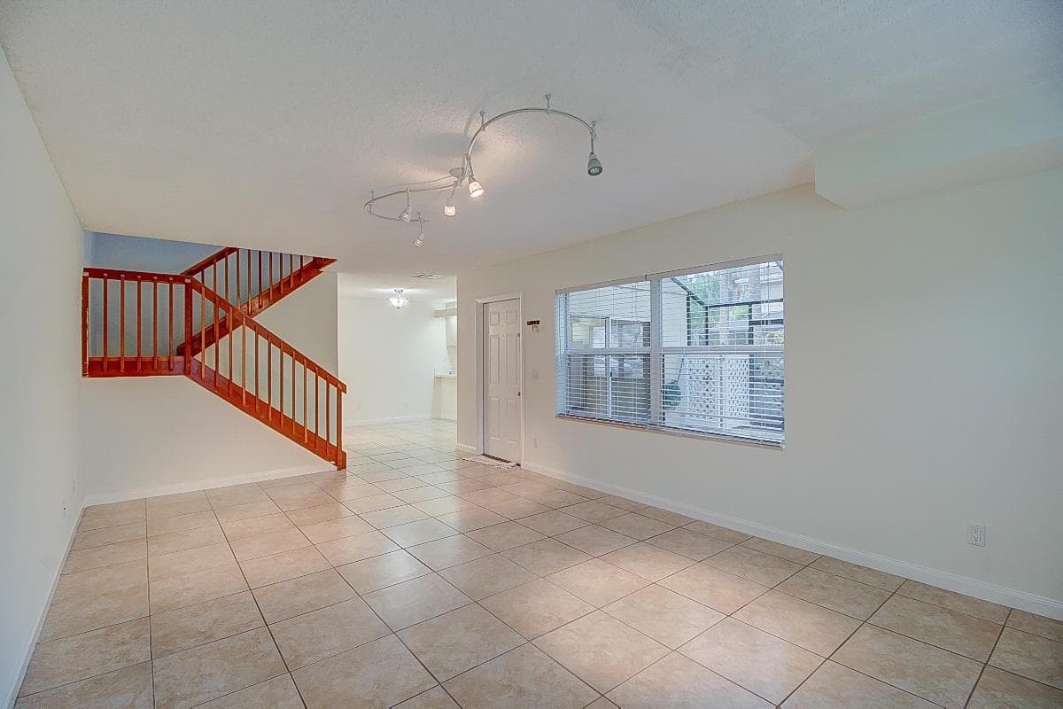 44 Essex Court # B, Royal Palm Beach, FL 33411 — zdjęcie 5