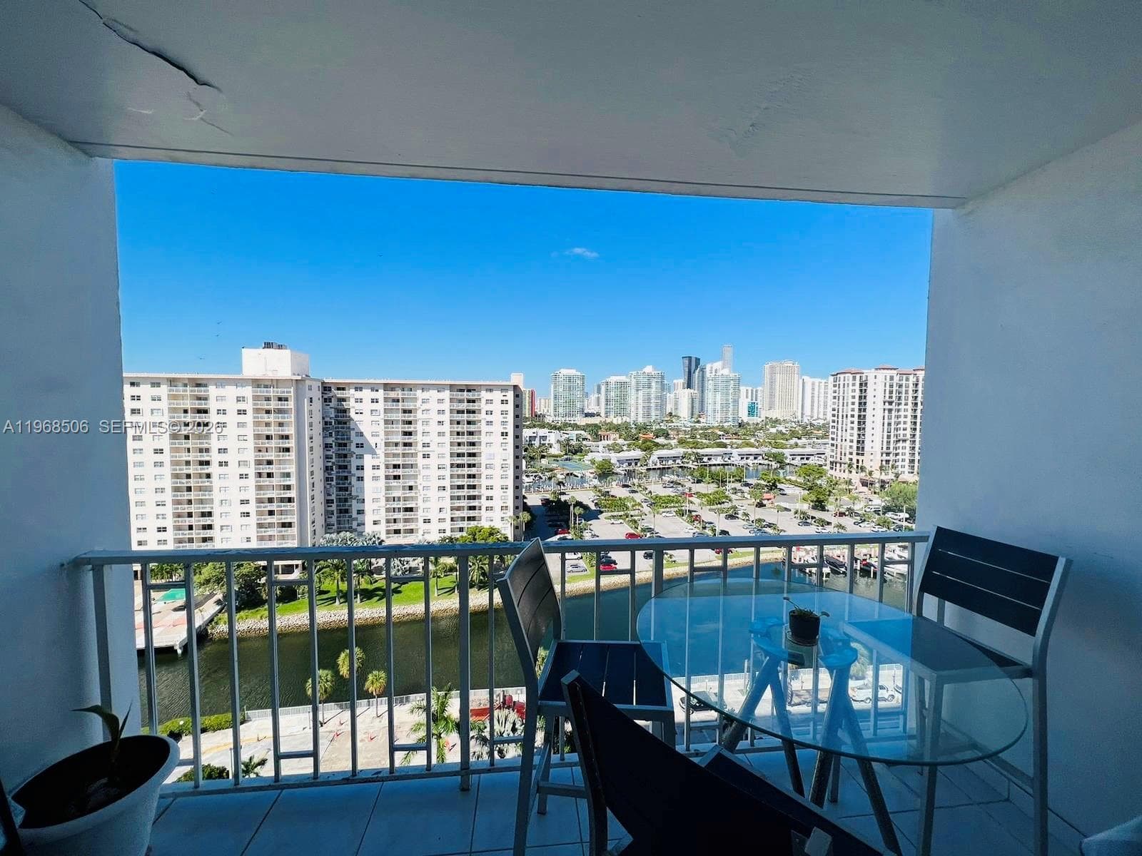 500 Bayview Dr # 1417, Sunny Isles Beach, FL 33160 — zdjęcie 2