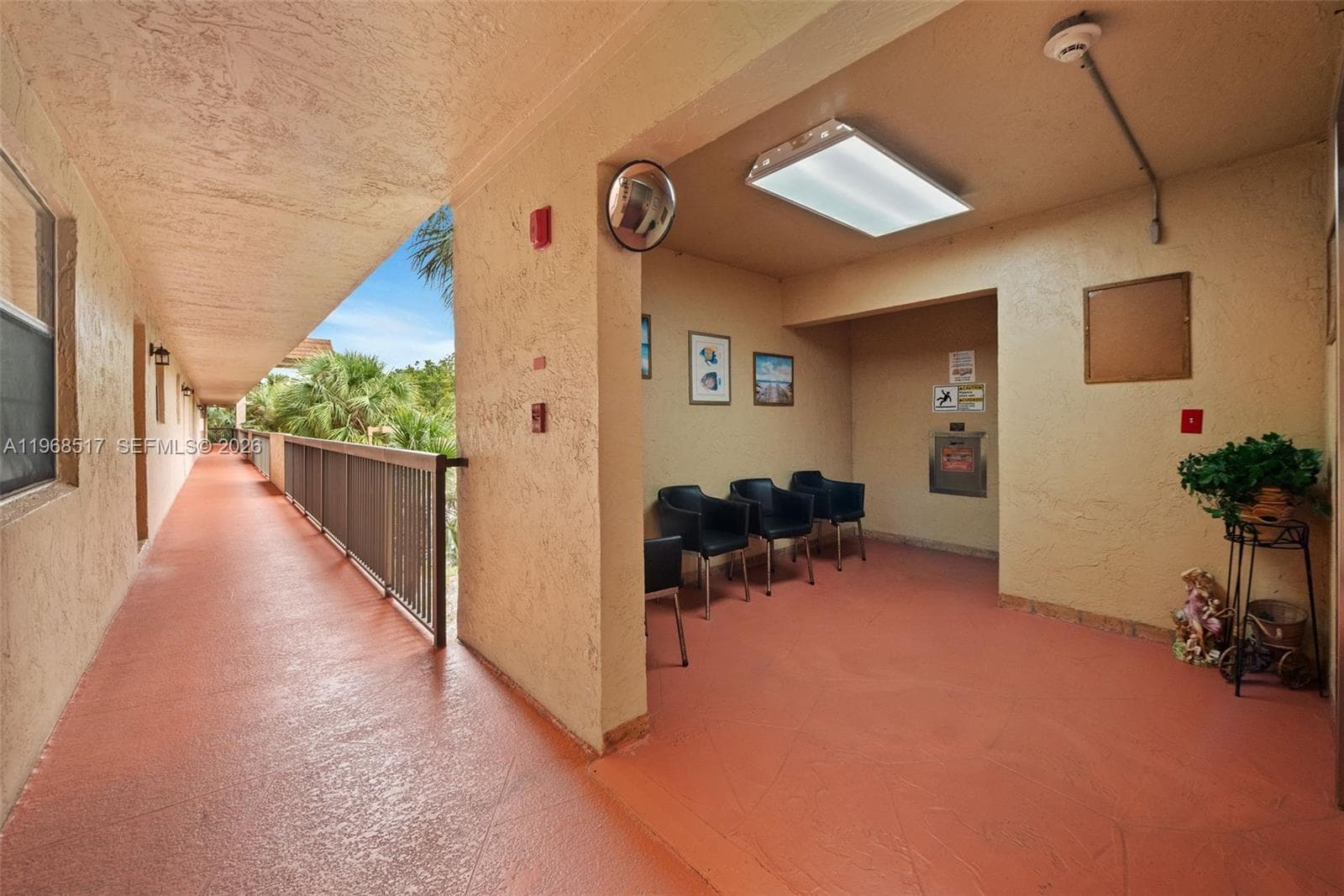 4950 E Sabal Palm Blvd # 310, Tamarac, FL 33319 — zdjęcie 3