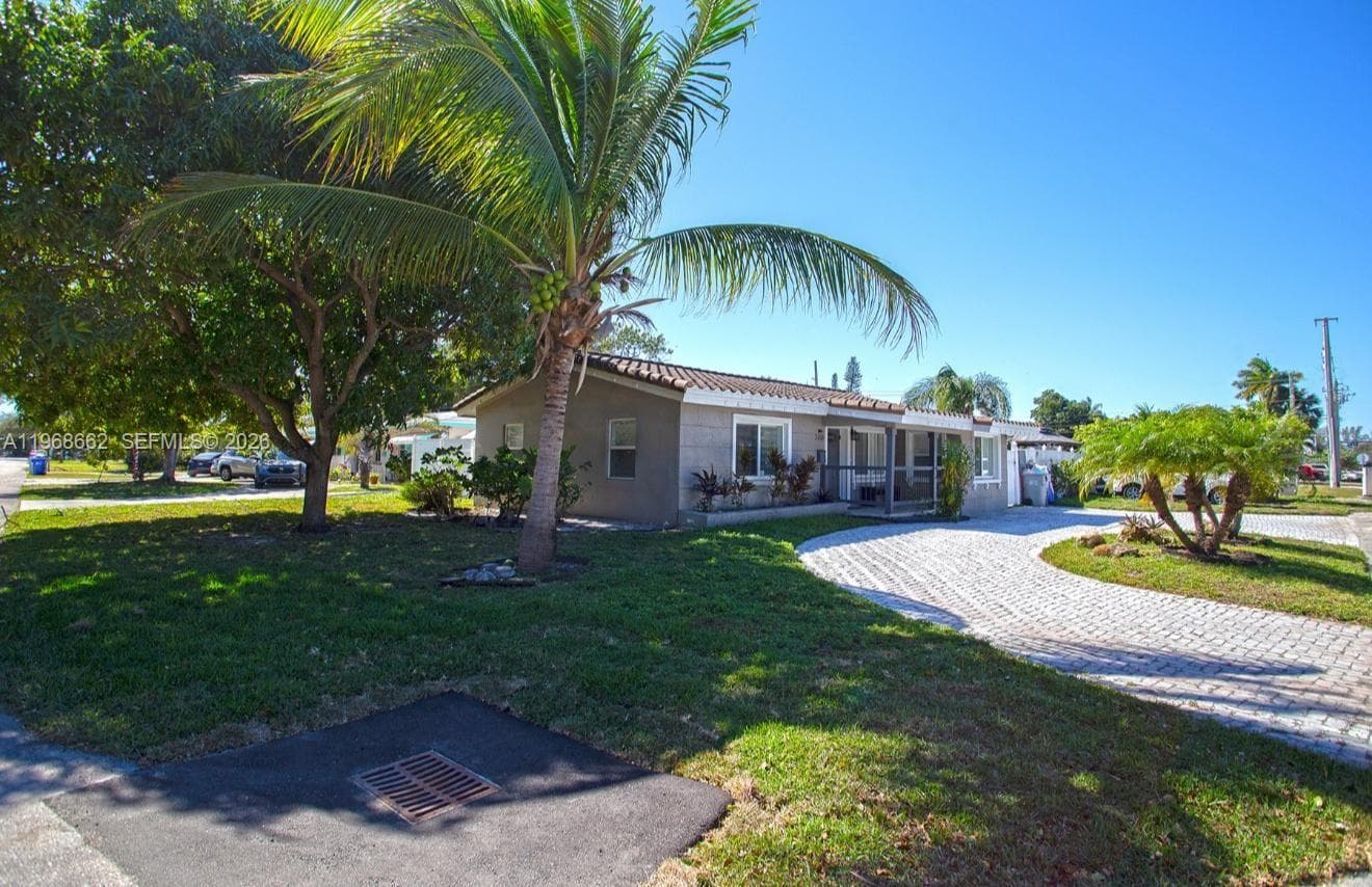2450 NE 18th St, Pompano Beach, FL 33062 — zdjęcie 4
