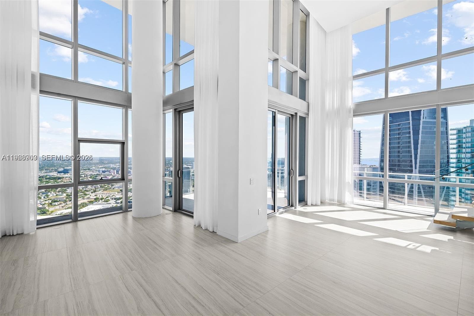 851 NE 1st Ave # 5001, Miami, FL 33132