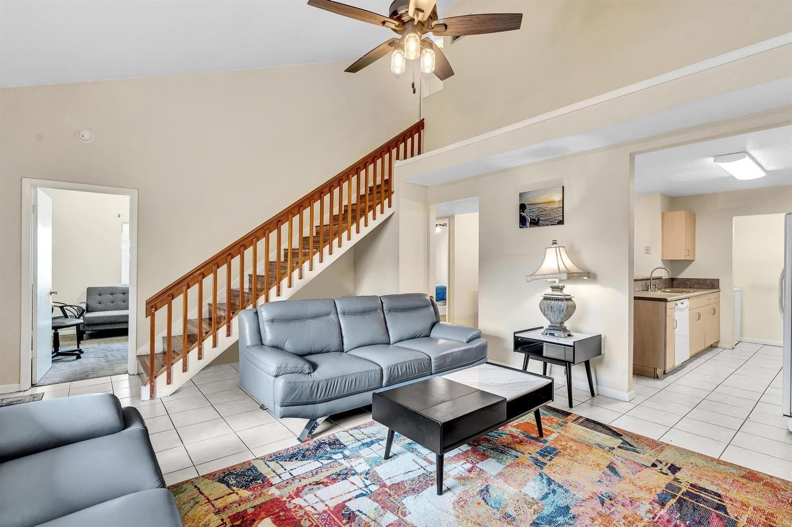 10240 NW 33rd Place, Sunrise, FL 33351 — zdjęcie 2