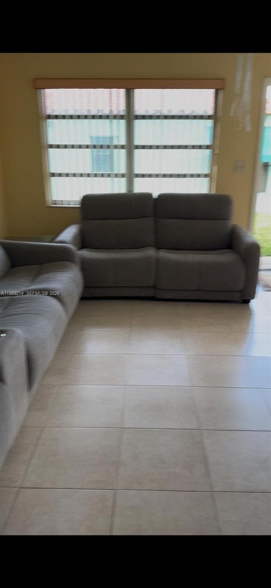 18 SW 13th St, Dania Beach, FL 33004 — zdjęcie 3