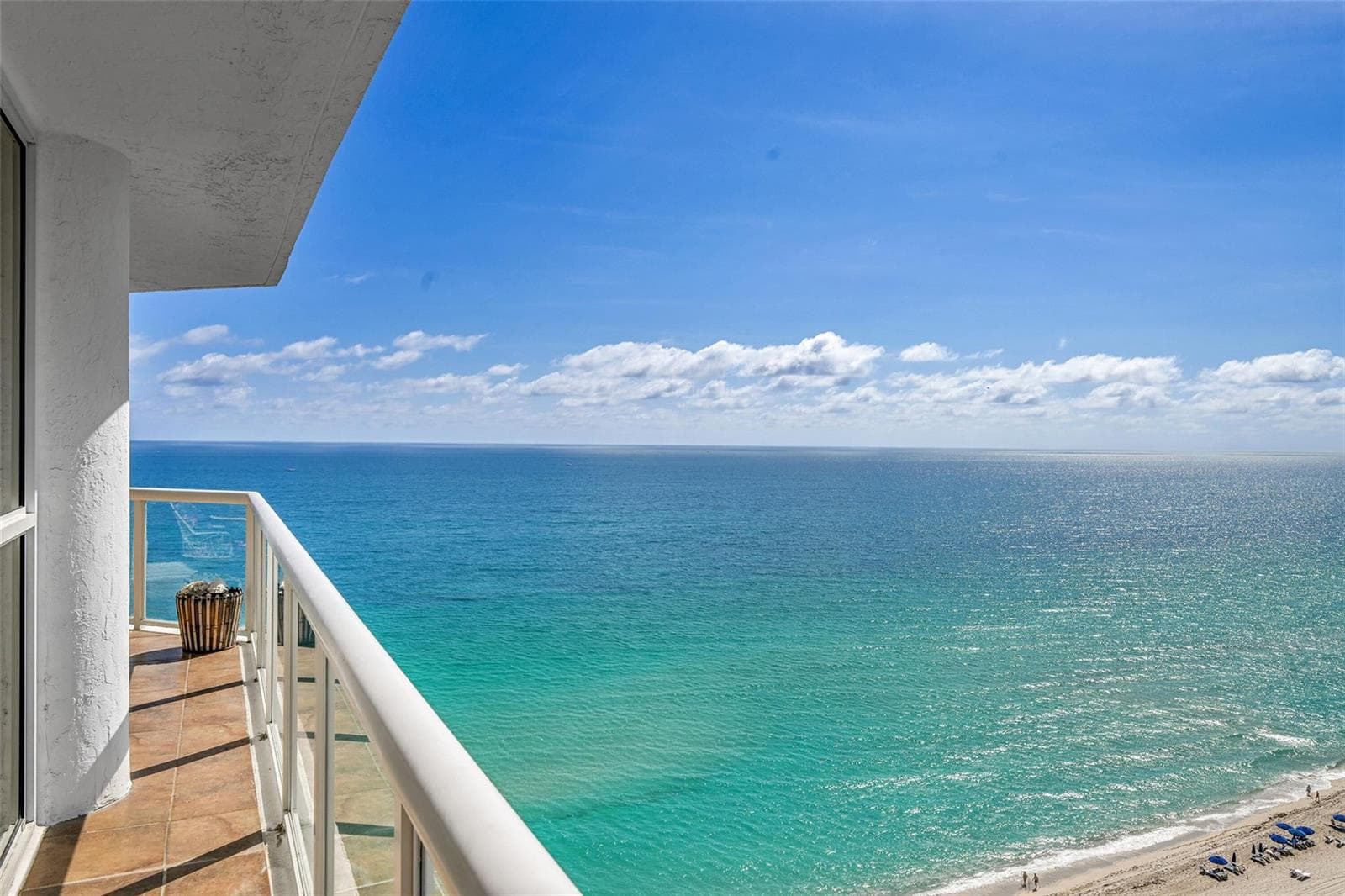 16425 Collins Avenue # 2011, Sunny Isles Beach, FL 33160 — zdjęcie 3