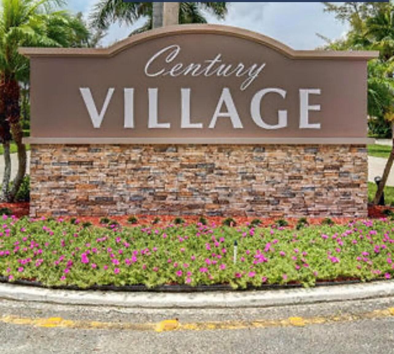 210 Windsor J, West Palm Beach, FL 33417