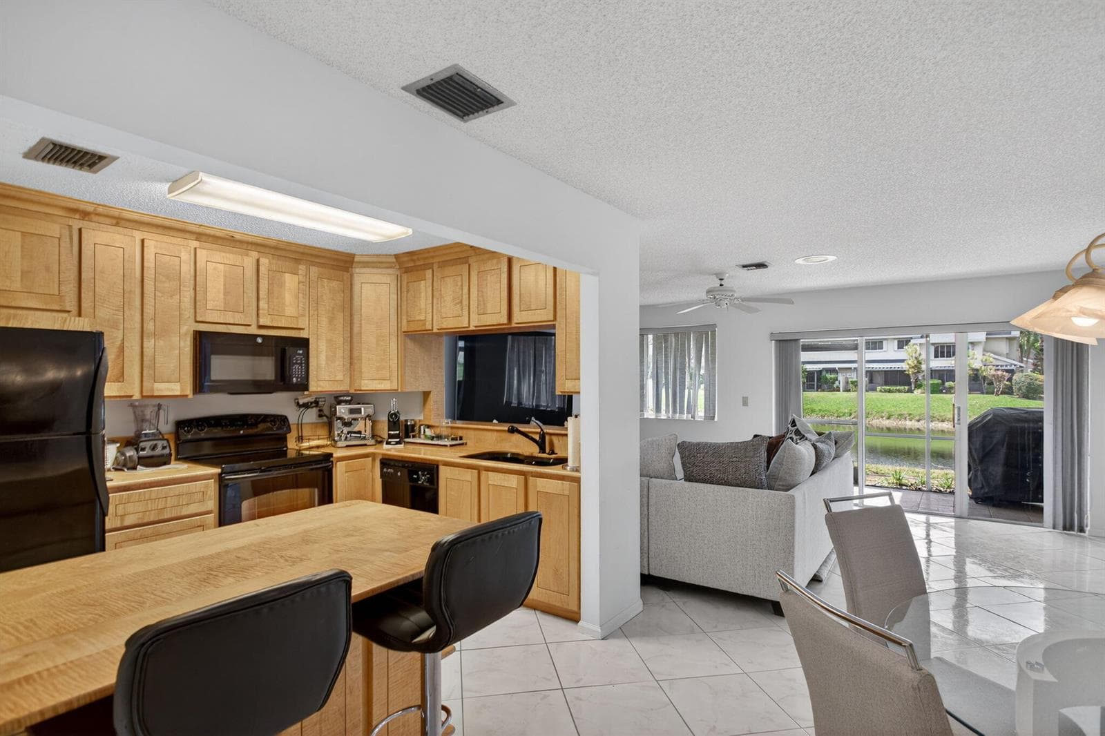 2274 Discovery Circle W # 2274, Deerfield Beach, FL 33442 — zdjęcie 2